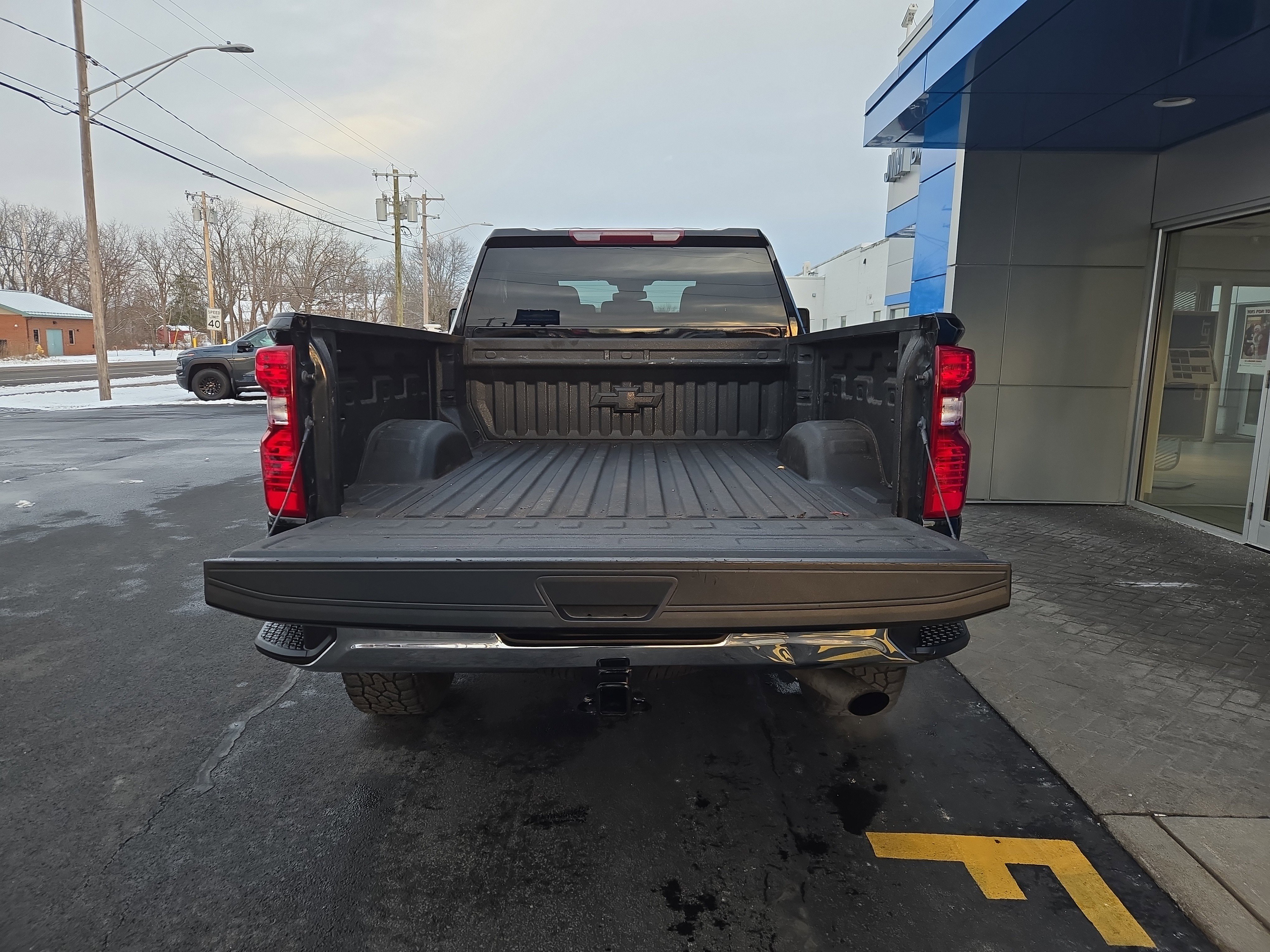 Used 2024 Chevrolet Silverado 2500 LT image 20