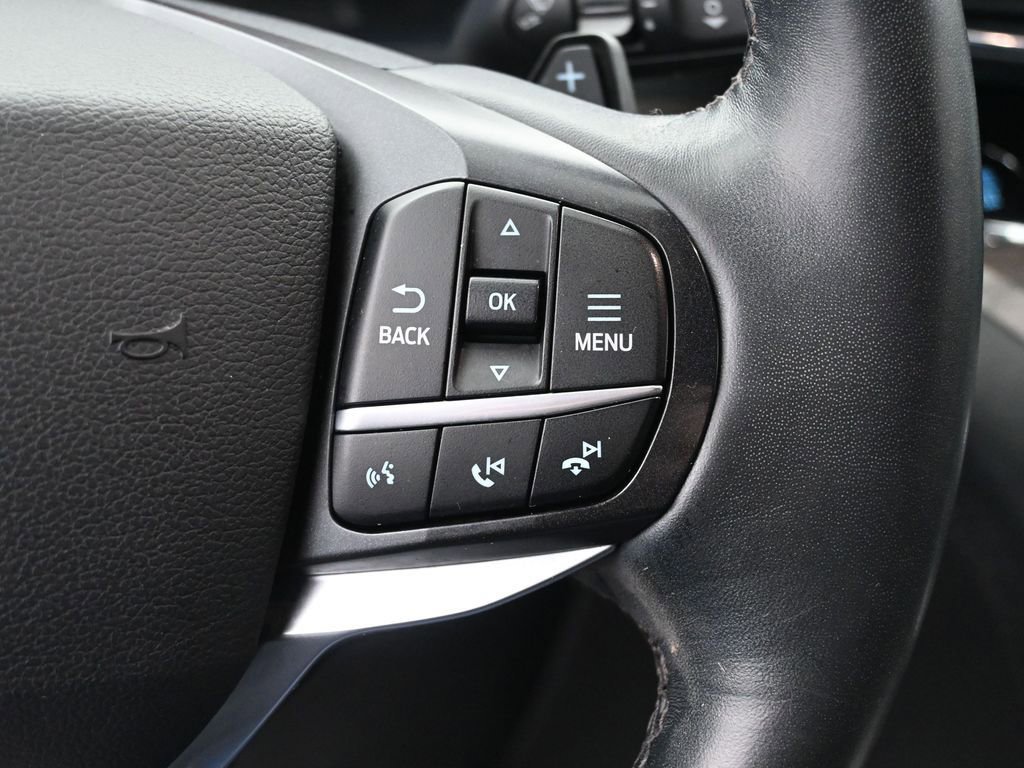 Used 2020 Ford Explorer Platinum w/ Premium Technology Package image 35