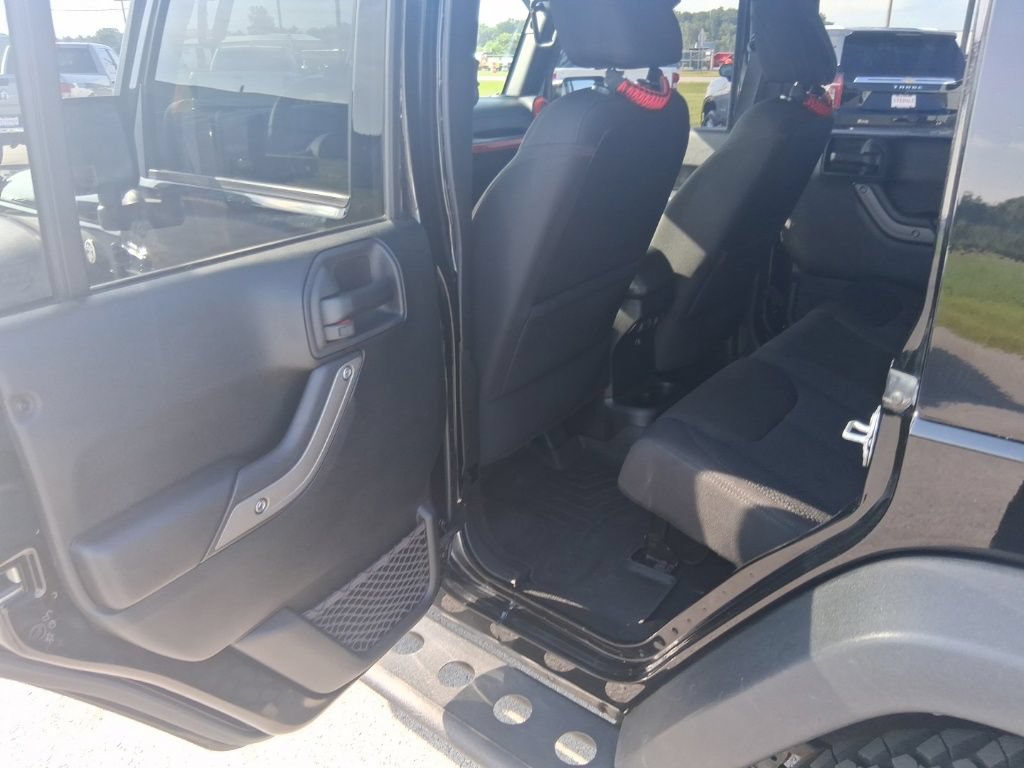 Used 2017 Jeep Wrangler Unlimited Sport AWD/4WD image 21