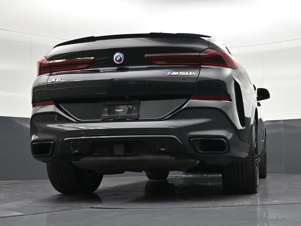 Used 2023 BMW X6 M50i w/ Dynamic Handling Package AWD/4WD image 36