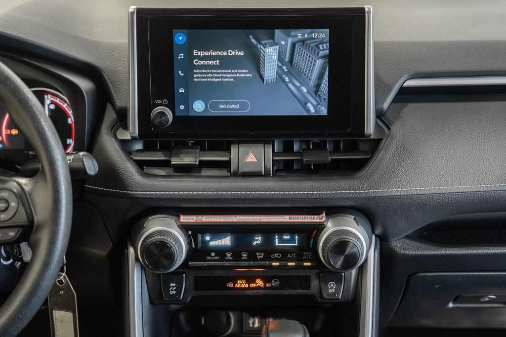 Certified 2025 Toyota RAV4 LE AWD/4WD image 18