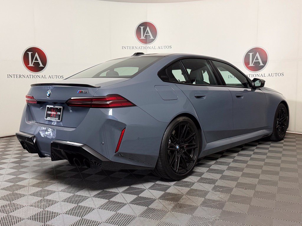 Used 2026 BMW M5 w/ Carbon Package AWD/4WD image 8