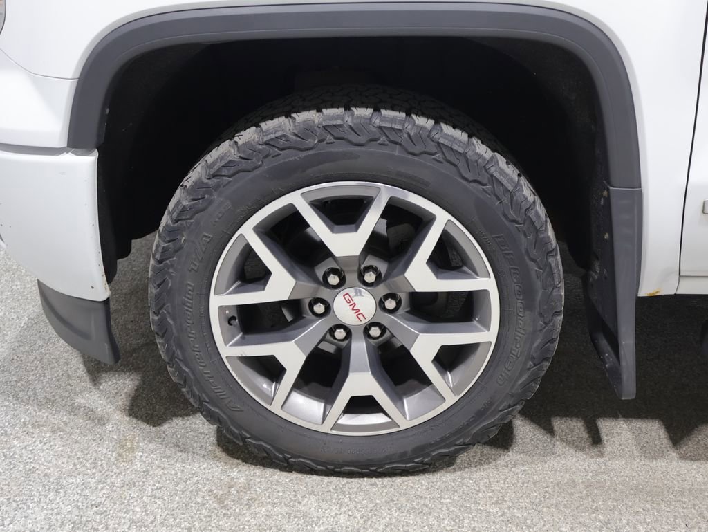 Used 2015 GMC Sierra 1500 SLT w/ All-Terrain Package AWD/4WD image 10