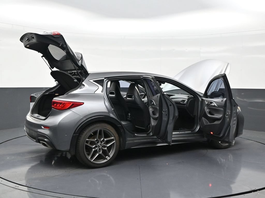 Used 2019 INFINITI QX30 Sport w/ Cargo Package FWD image 30