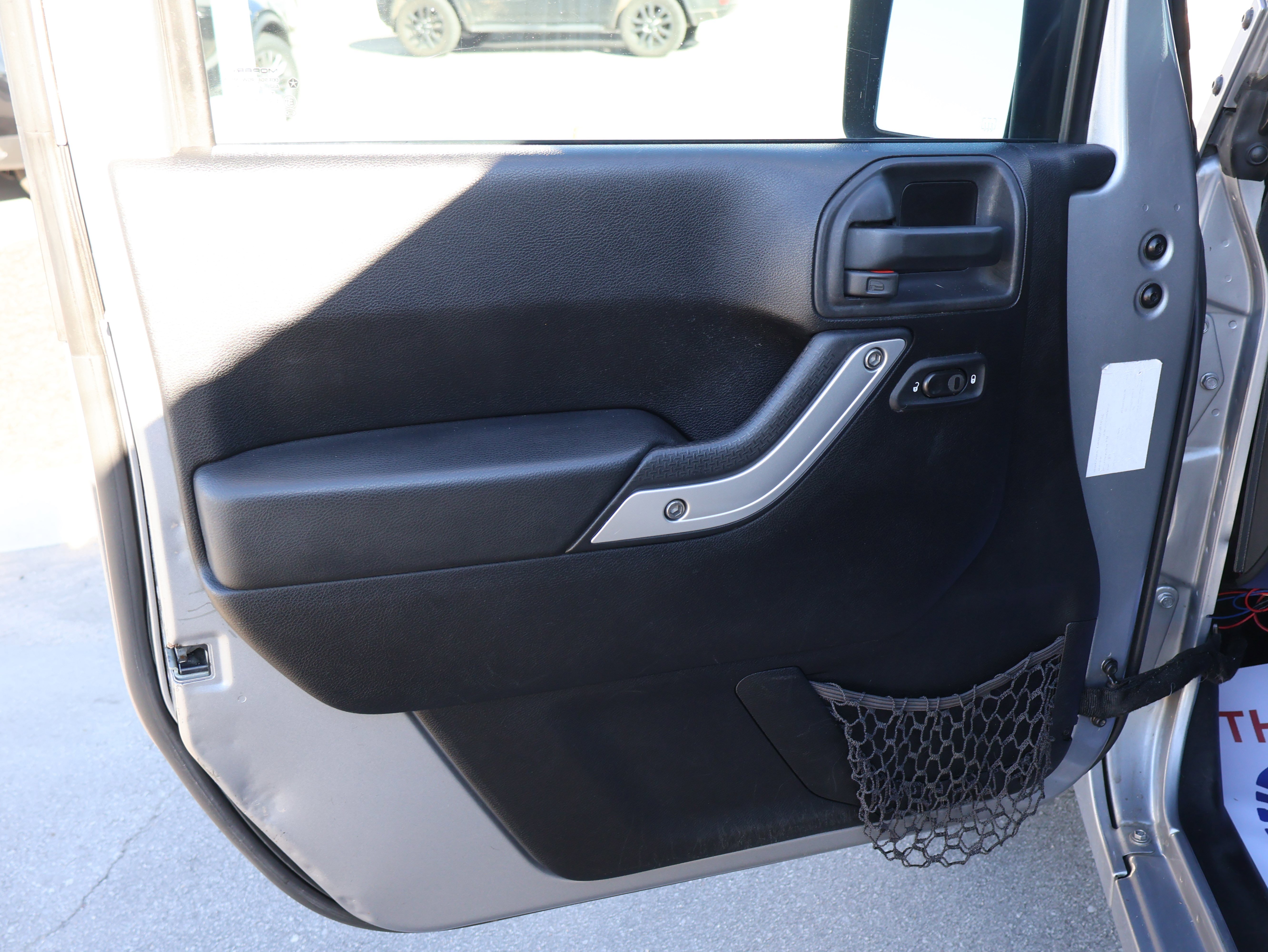 Used 2013 Jeep Wrangler Unlimited Sahara w/ Dual Top Group image 25