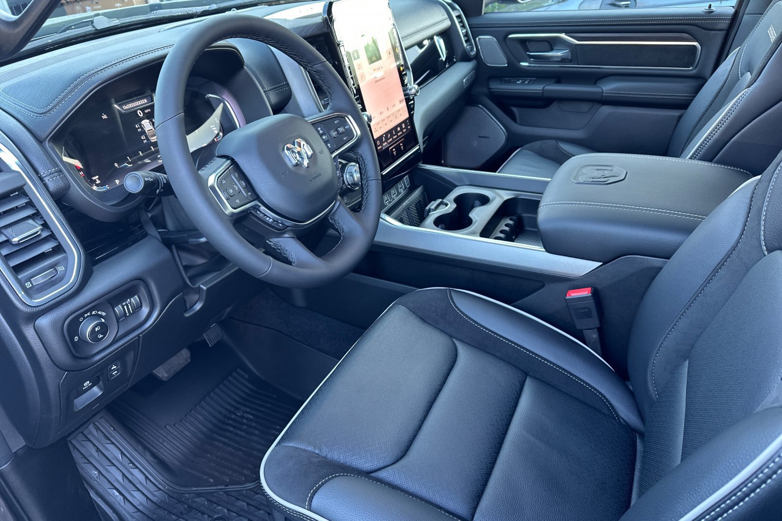 New 2026 RAM 1500 Laramie w/ Night Edition AWD/4WD image 10