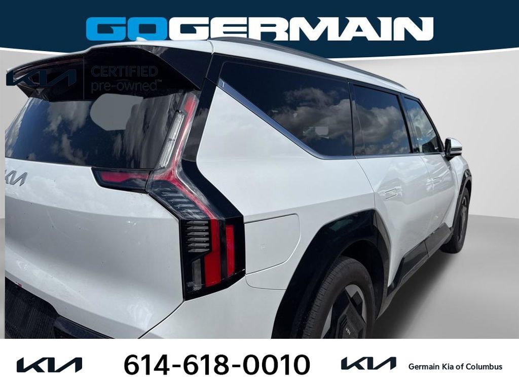 Used 2024 Kia EV9 Land AWD/4WD image 8
