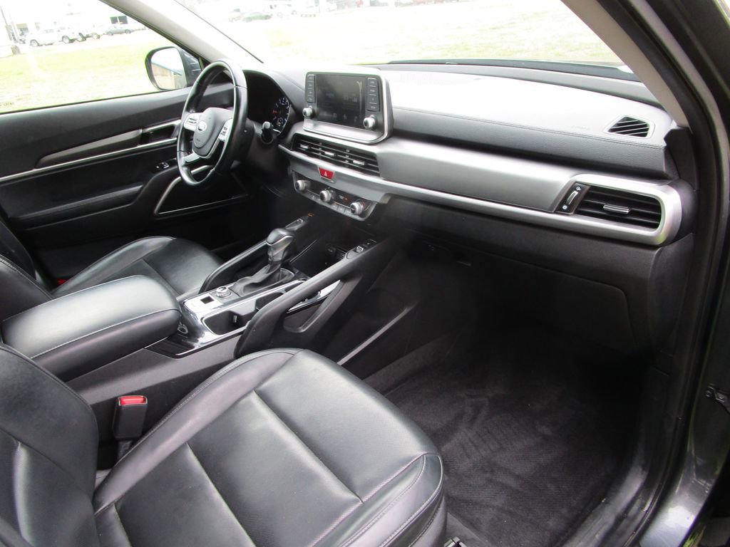 Used 2021 Kia Telluride S image 25