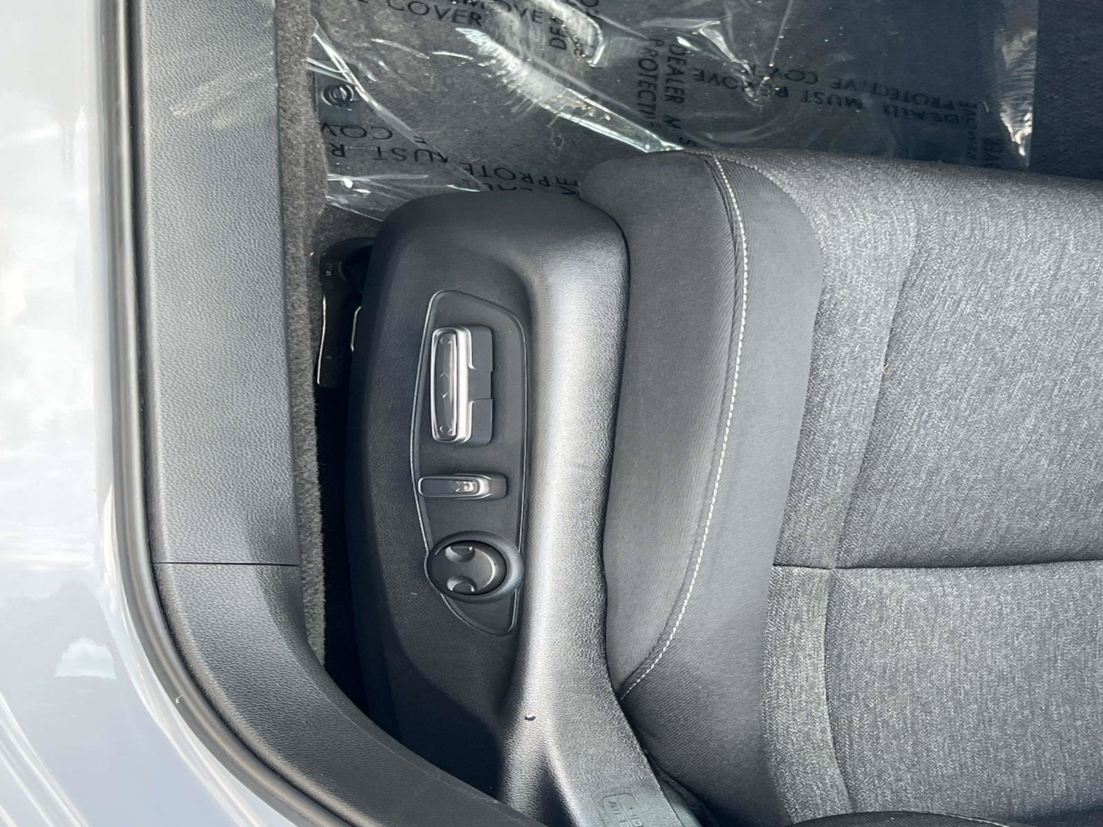 Certified 2025 Honda Accord SE image 17