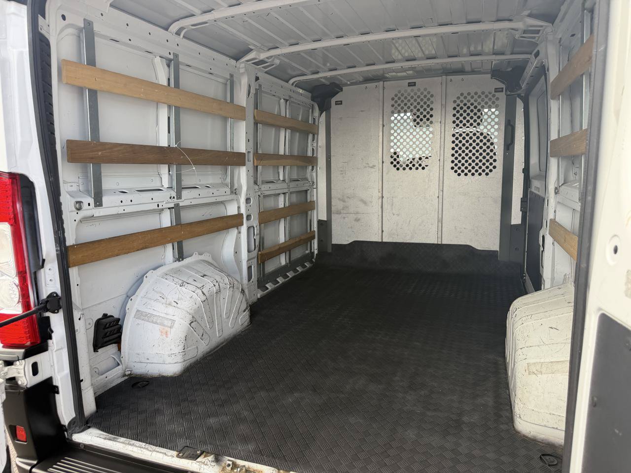 Used 2023 RAM ProMaster 2500 FWD image 27