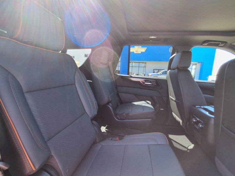 New 2026 GMC Yukon AT4 AWD/4WD image 16