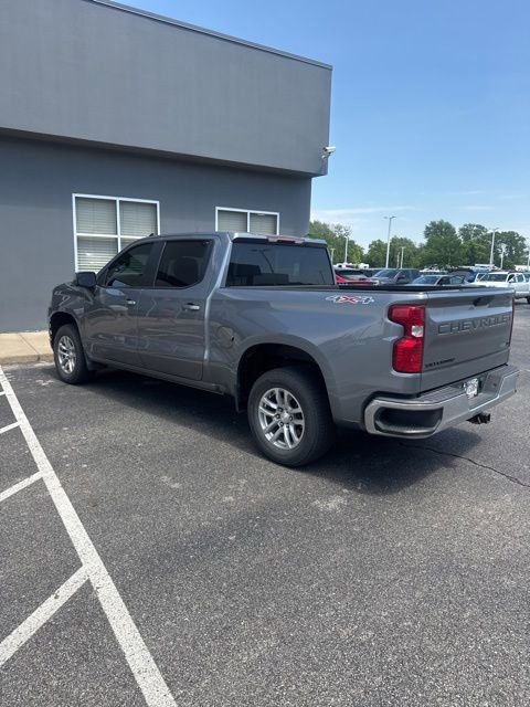 Used 2021 Chevrolet Silverado 1500 LT w/ LPO, Dark Essentials Package AWD/4WD image 8
