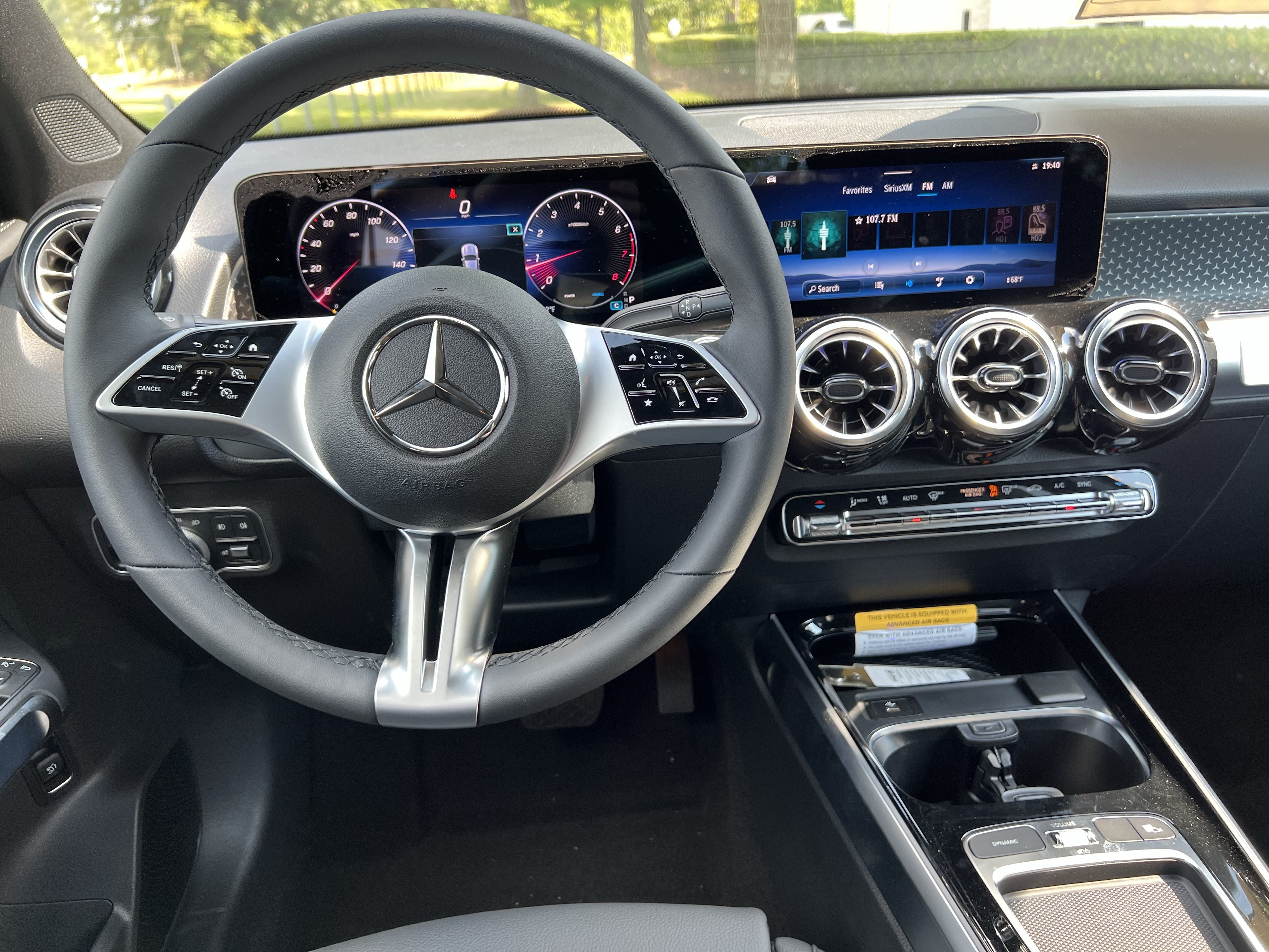 New 2026 Mercedes-Benz GLB 250 image 19