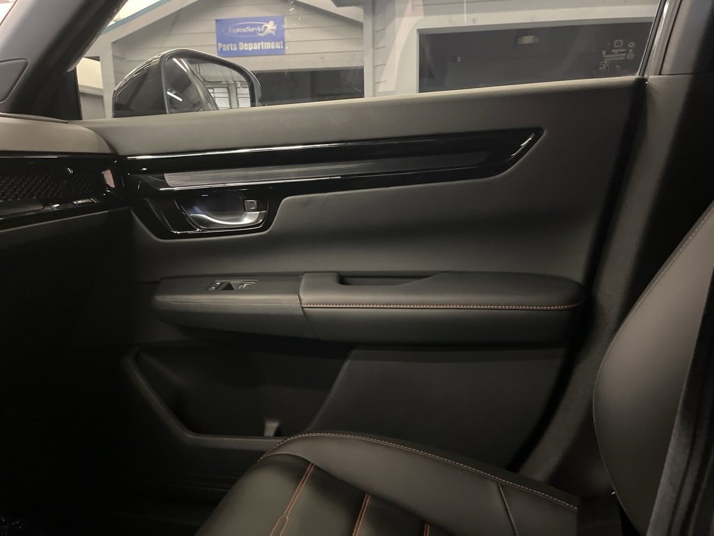 Used 2023 Honda CR-V Sport Touring image 14