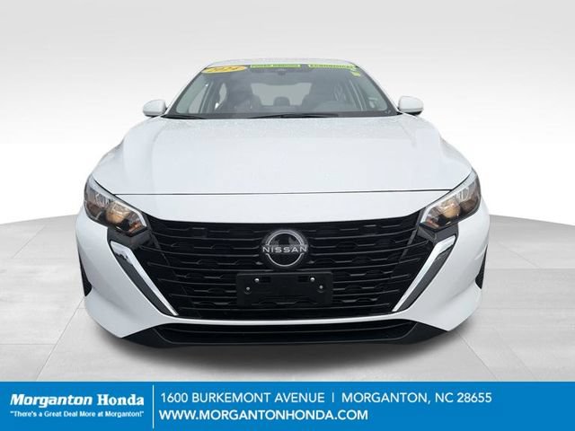 Used 2024 Nissan Sentra SV FWD image 2