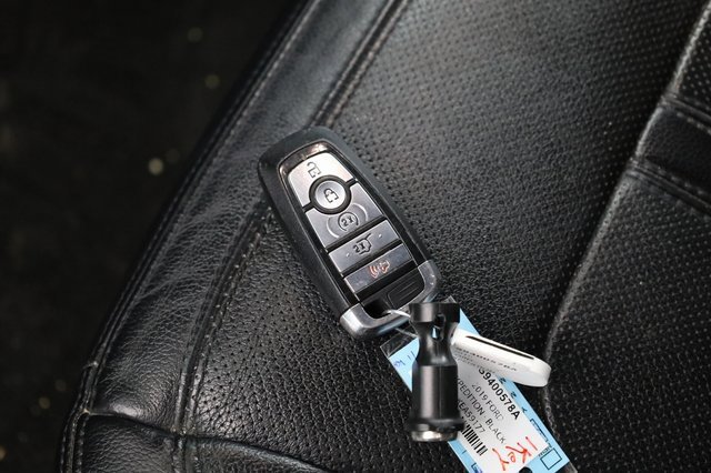 Used 2019 Ford Expedition Max Limited image 30