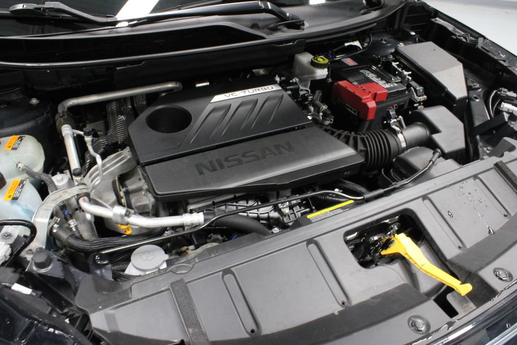 Used 2024 Nissan Rogue SL AWD/4WD image 12