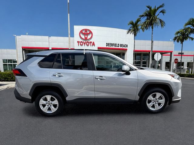 Used 2021 Toyota RAV4 XLE FWD image 8