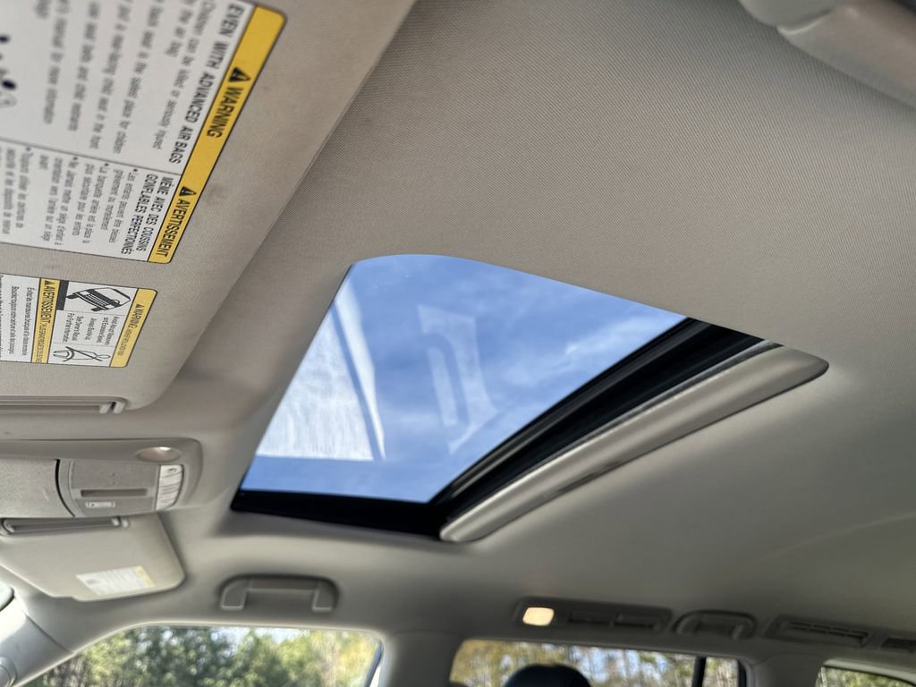 Used 2020 Nissan Armada SL w/ Premium Package image 34