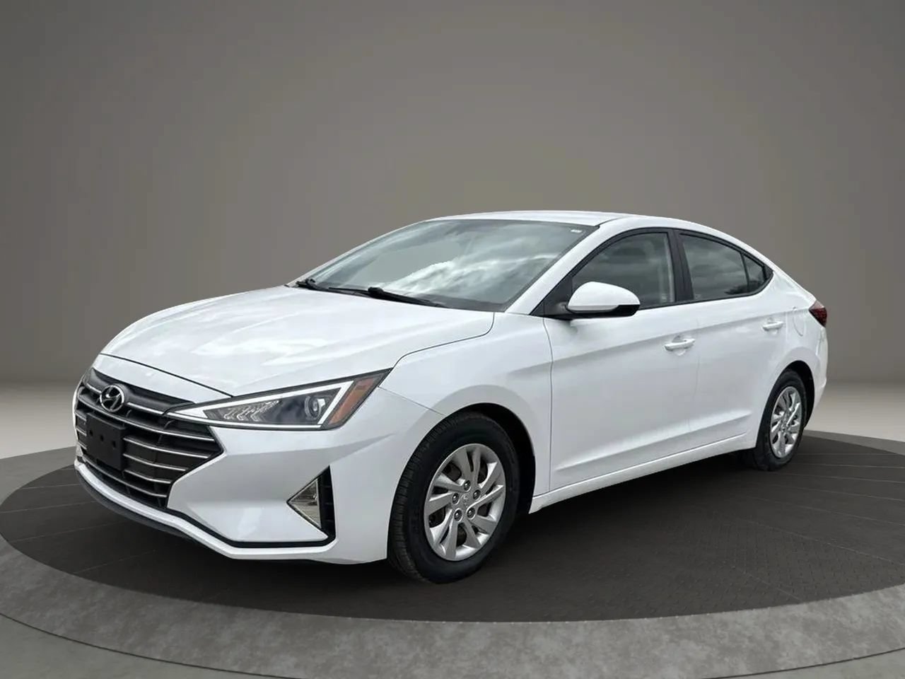 Used 2020 Hyundai Elantra SE w/ Cargo Package (C1)
