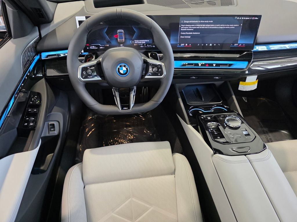 New 2027 BMW 550e xDrive w/ Executive Package AWD/4WD image 10