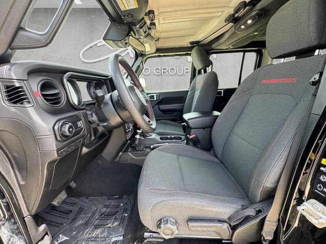 Used 2024 Jeep Wrangler Unlimited Rubicon AWD/4WD image 19