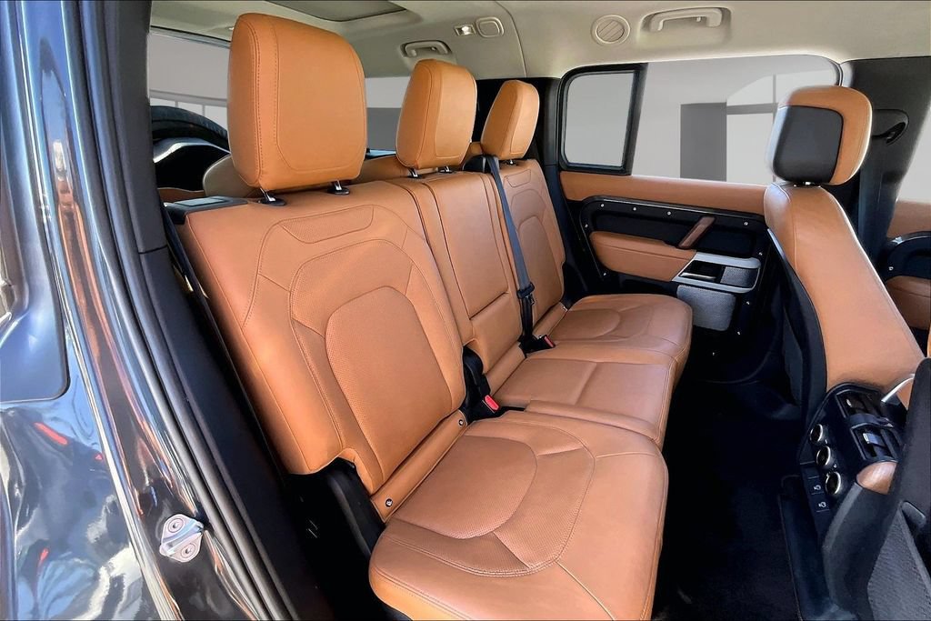 Used 2023 Land Rover Defender 130 First Edition AWD/4WD image 23