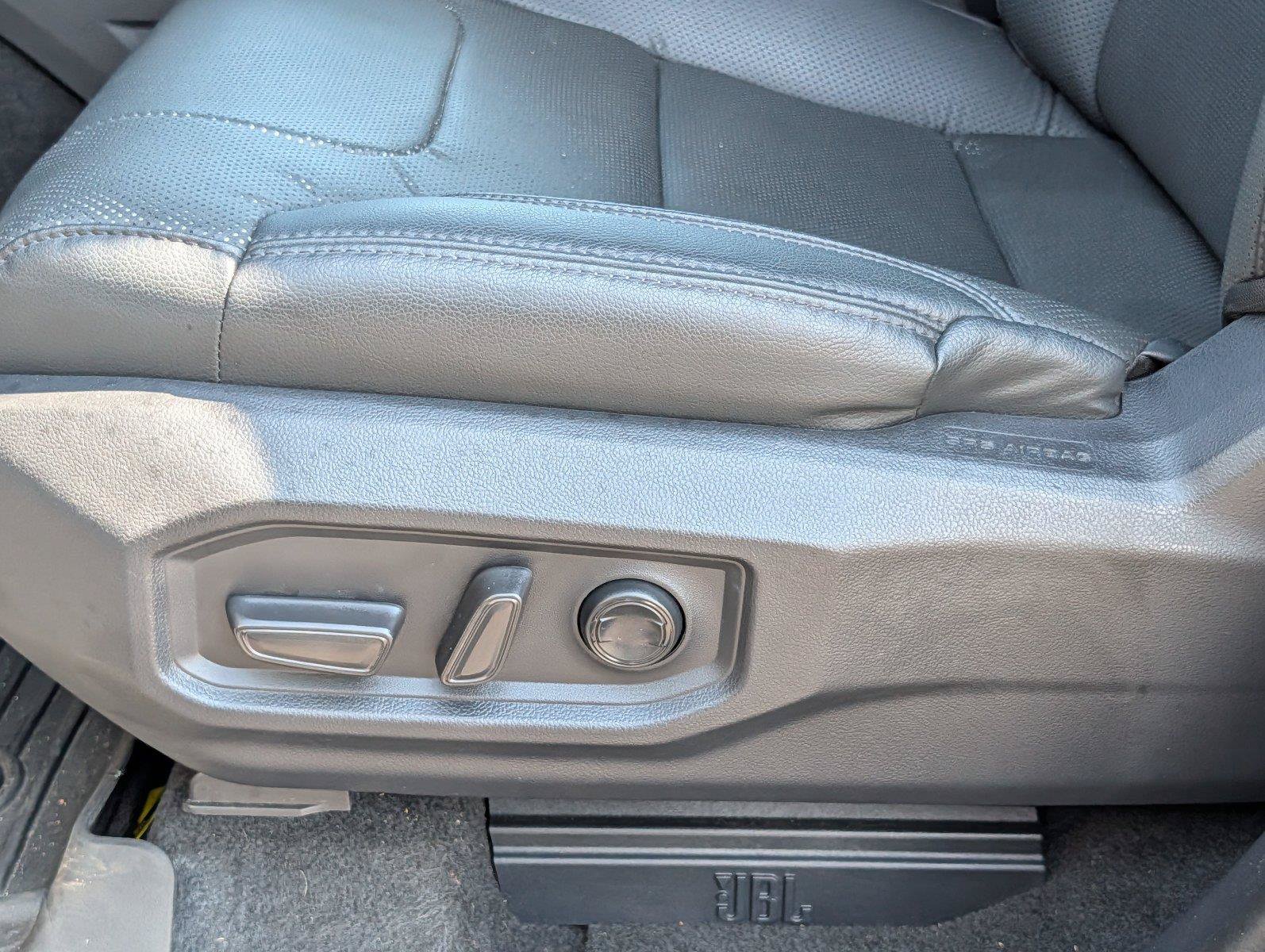 Used 2023 Toyota Tundra Limited AWD/4WD image 12