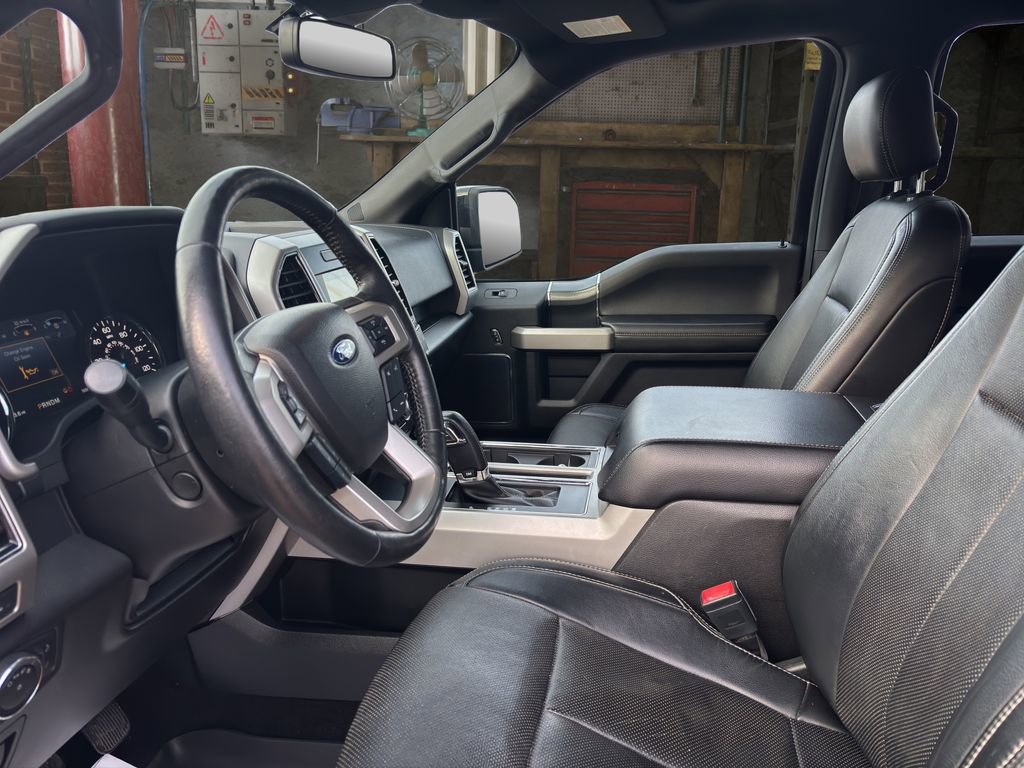 Used 2018 Ford F150 Lariat w/ Equipment Group 502A Luxury image 19