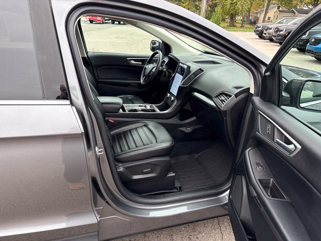Certified 2024 Ford Edge SEL AWD/4WD image 5