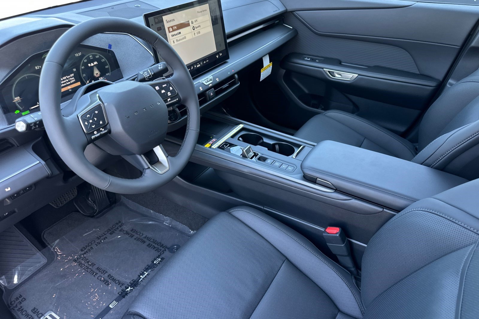 New 2026 Lexus ES 350h AWD w/ Convenience Package image 4