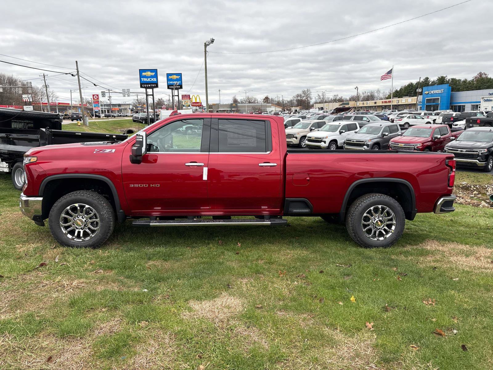 New 2026 Chevrolet Silverado 3500 LTZ w/ LTZ Premium Package image 2