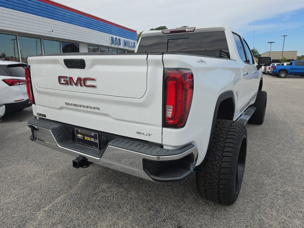 Used 2019 GMC Sierra 1500 SLT w/ SLT Premium Package AWD/4WD image 4