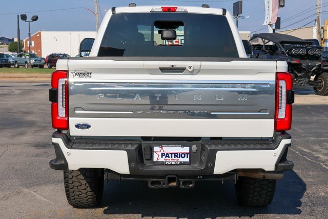 Used 2024 Ford F250 Platinum w/ FX4 Off-Road Package image 4