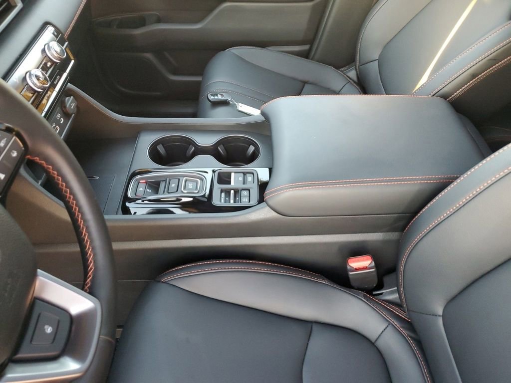 Certified 2025 Honda Pilot TrailSport image 30