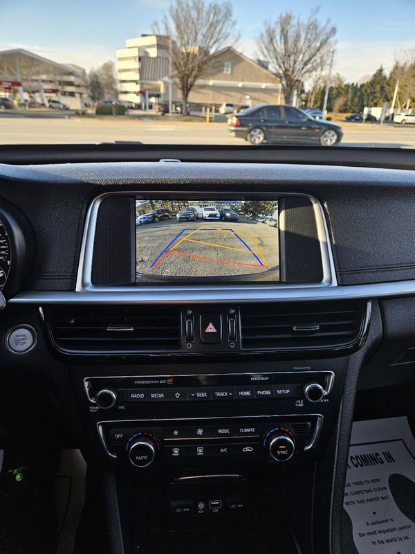 Used 2019 Kia Optima EX image 25