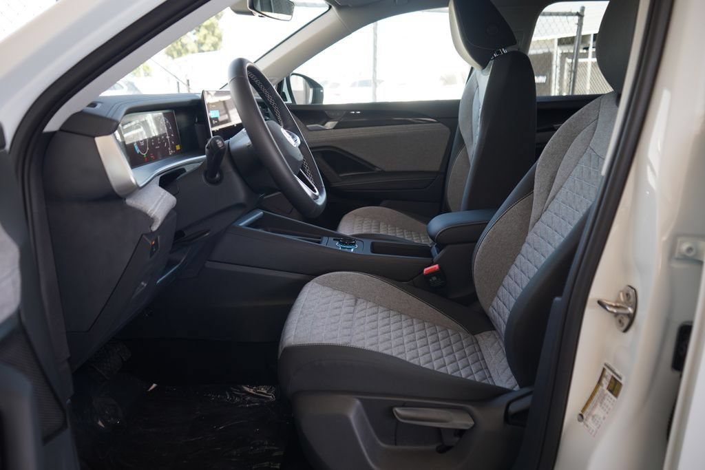 New 2026 Volkswagen Tiguan S AWD/4WD image 6