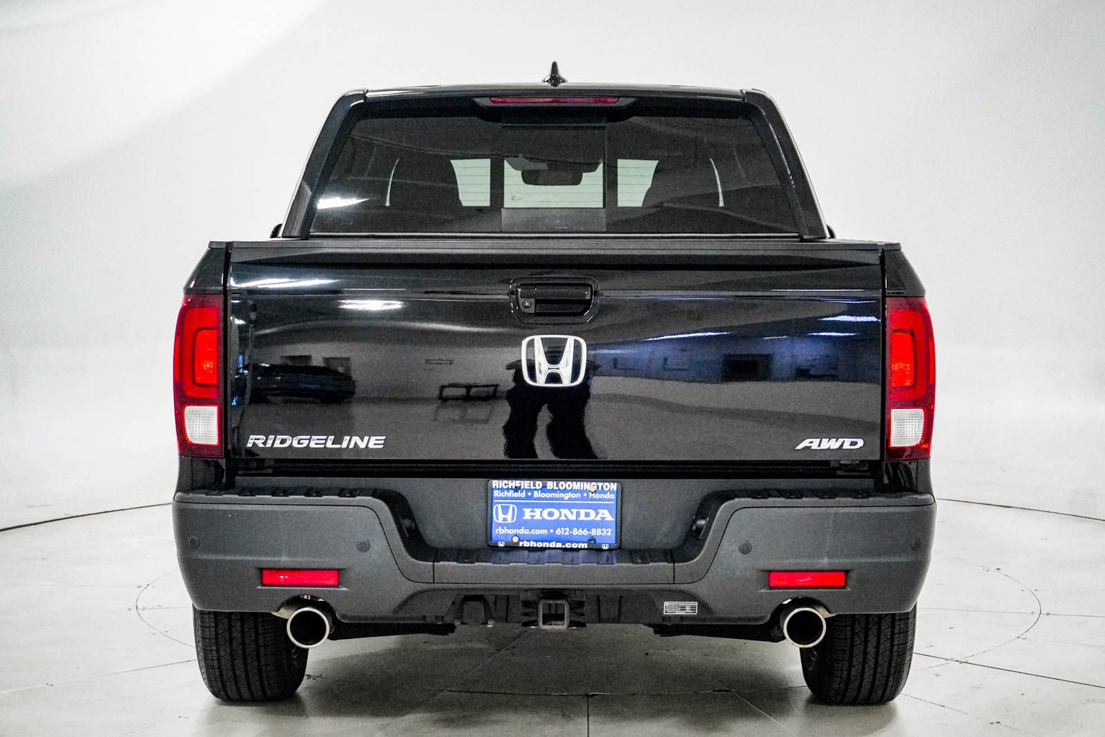 Used 2023 Honda Ridgeline Black Edition image 7