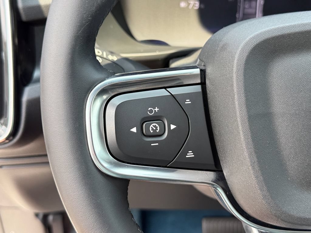 Certified 2023 Volvo C40 P8 Recharge Plus AWD/4WD image 22