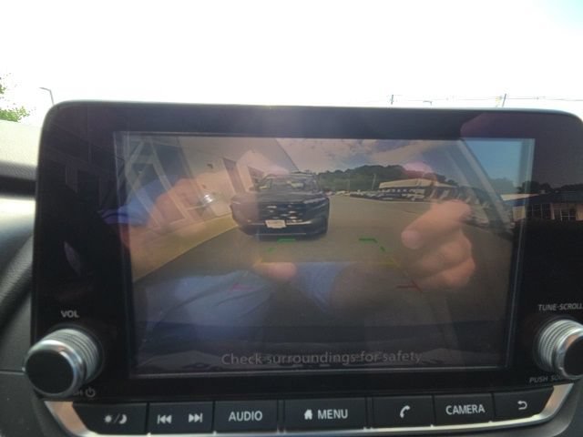 Used 2021 Nissan Rogue S AWD/4WD image 32
