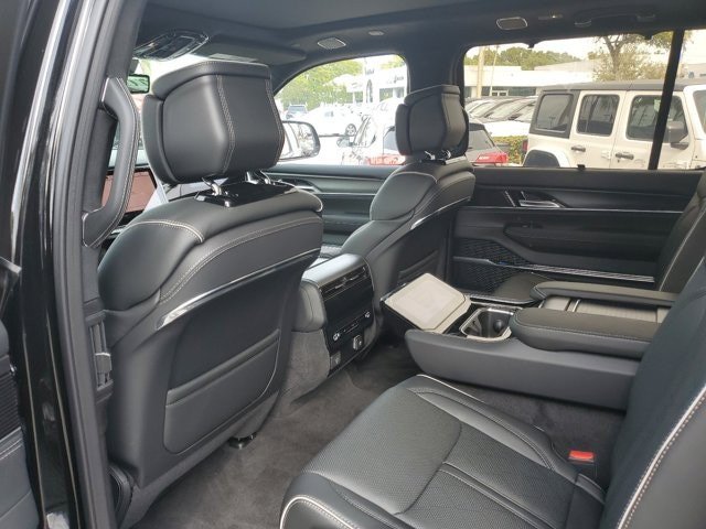 New 2023 Jeep Grand Wagoneer Series II w/ Quick Order Packagew 28T AWD/4WD image 10