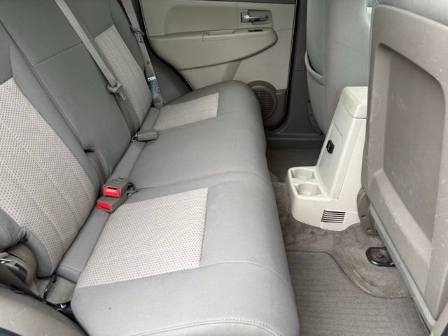 Used 2009 Jeep Liberty Sport w/ Popular Equipment Group AWD/4WD image 18