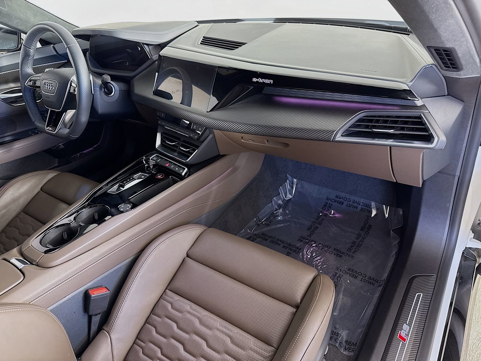 Used 2024 Audi RS e-tron GT w/ Carbon Performance Package image 30