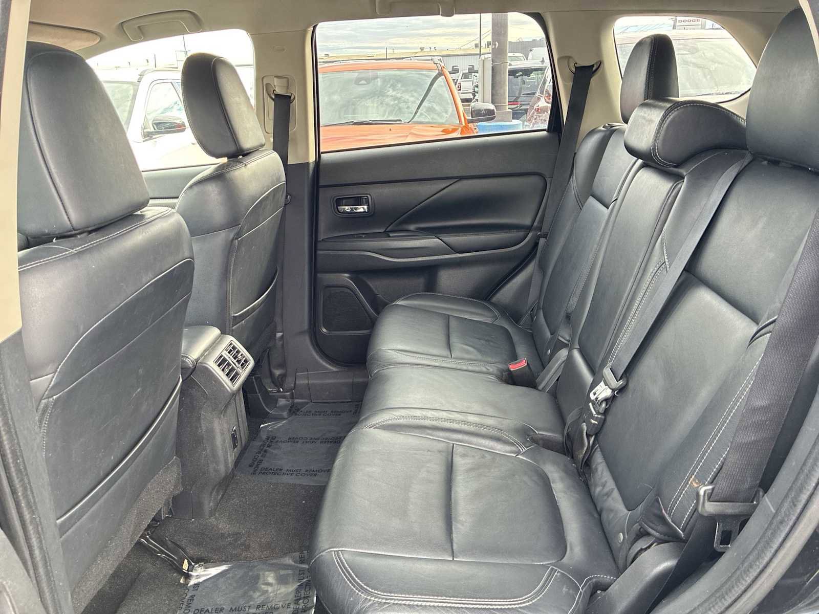 Used 2020 Mitsubishi Outlander SEL image 22