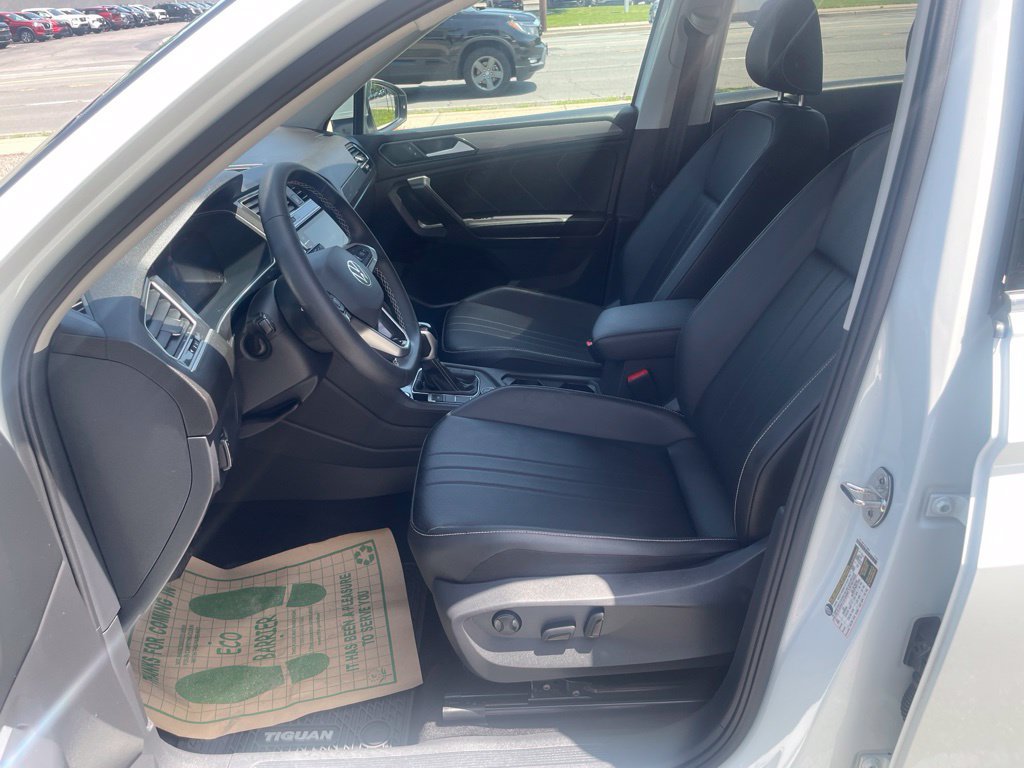 Certified 2023 Volkswagen Tiguan SE AWD/4WD image 15