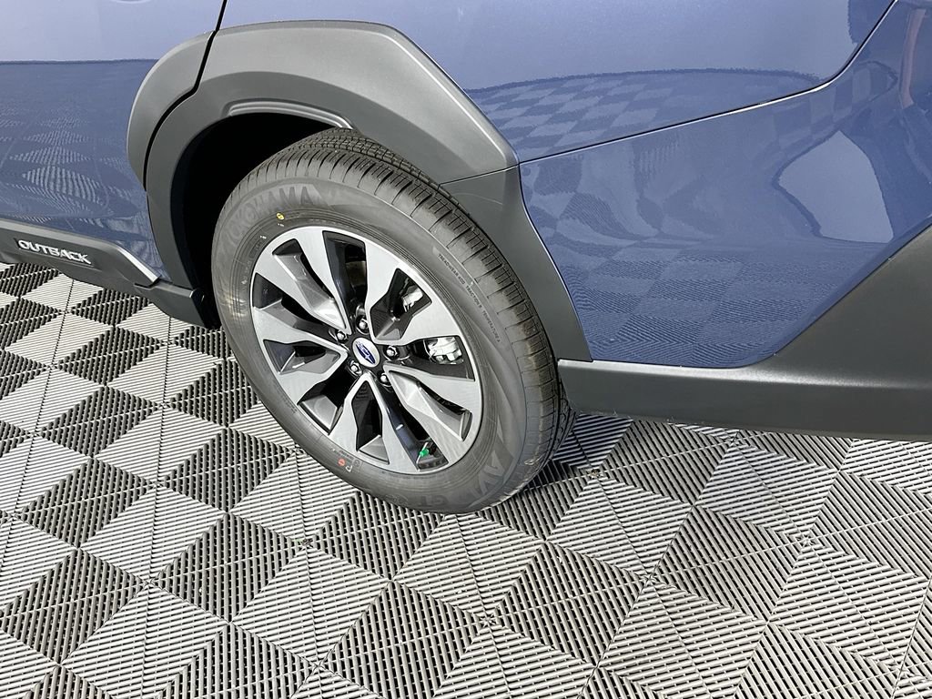 New 2025 Subaru Outback Limited image 38