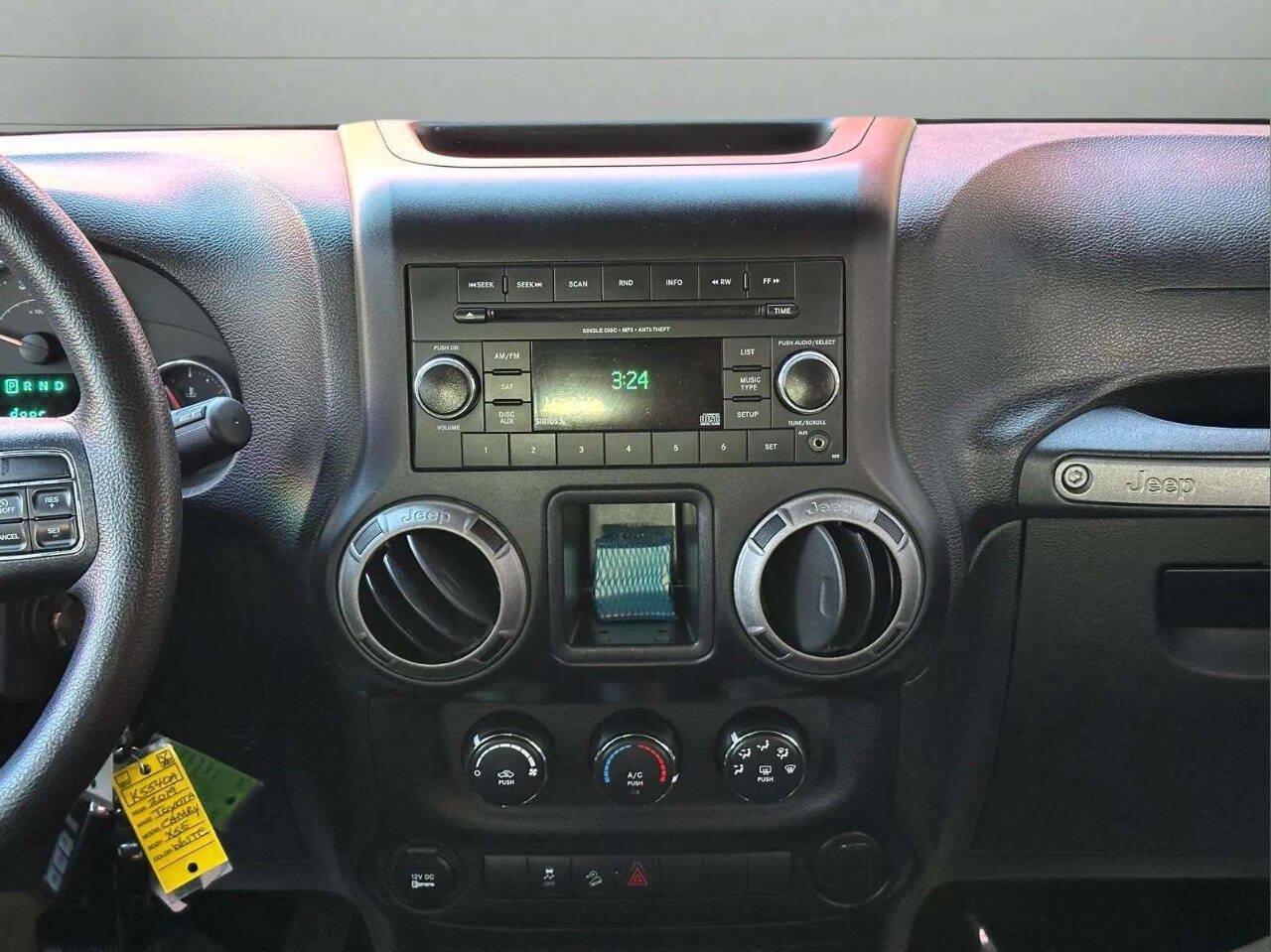 Used 2015 Jeep Wrangler Unlimited Sport AWD/4WD image 17
