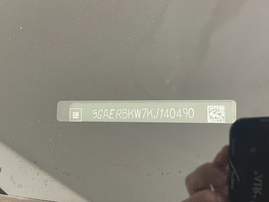 Used 2019 Buick Enclave Essence image 25