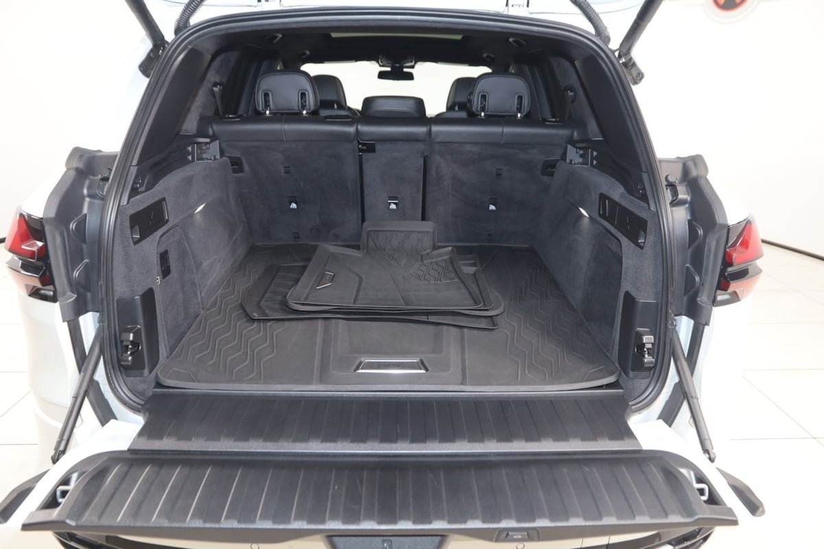 Used 2022 BMW X5 M50i w/ Executive Package AWD/4WD image 54