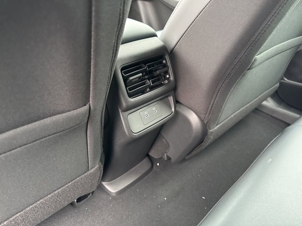 New 2026 Nissan Leaf SV+ w/ Illuminated Package image 21